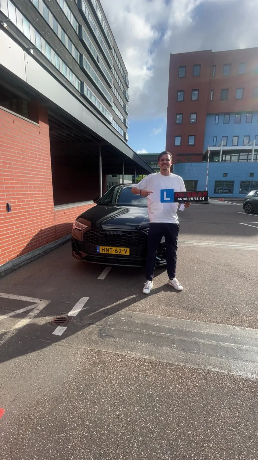 Rijschool de Bras geslaagd